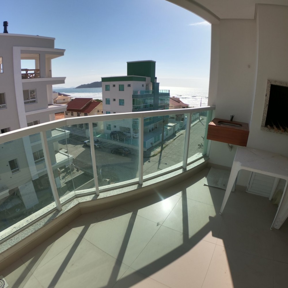 Apartamento com linda vista da praia de Palmas 